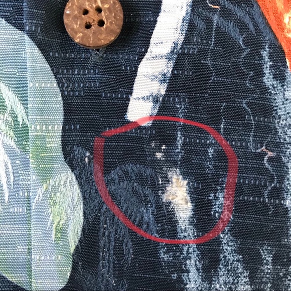 Tommy Bahama Cool Yule Hawaiian Christmas Shirt M - Picture 6 of 6